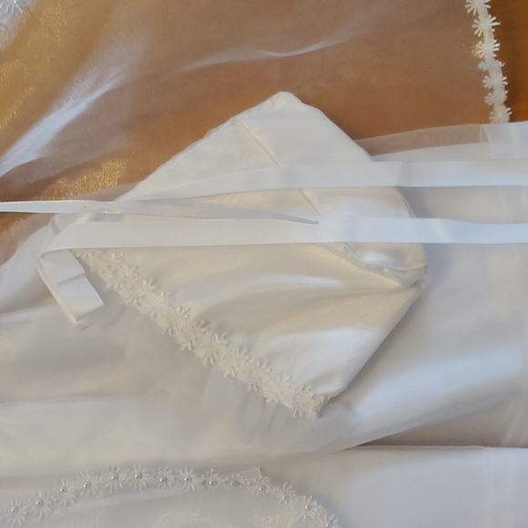 Christening gown - Picture 3 of 4